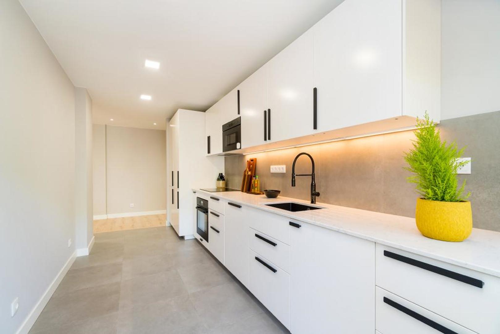 Remodelação de cozinhas e WC em Lisboa — Renova Mais
